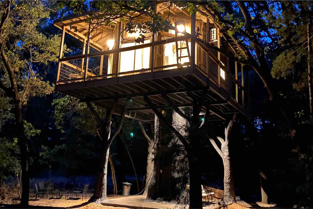 Moon Honey Treehouse at night